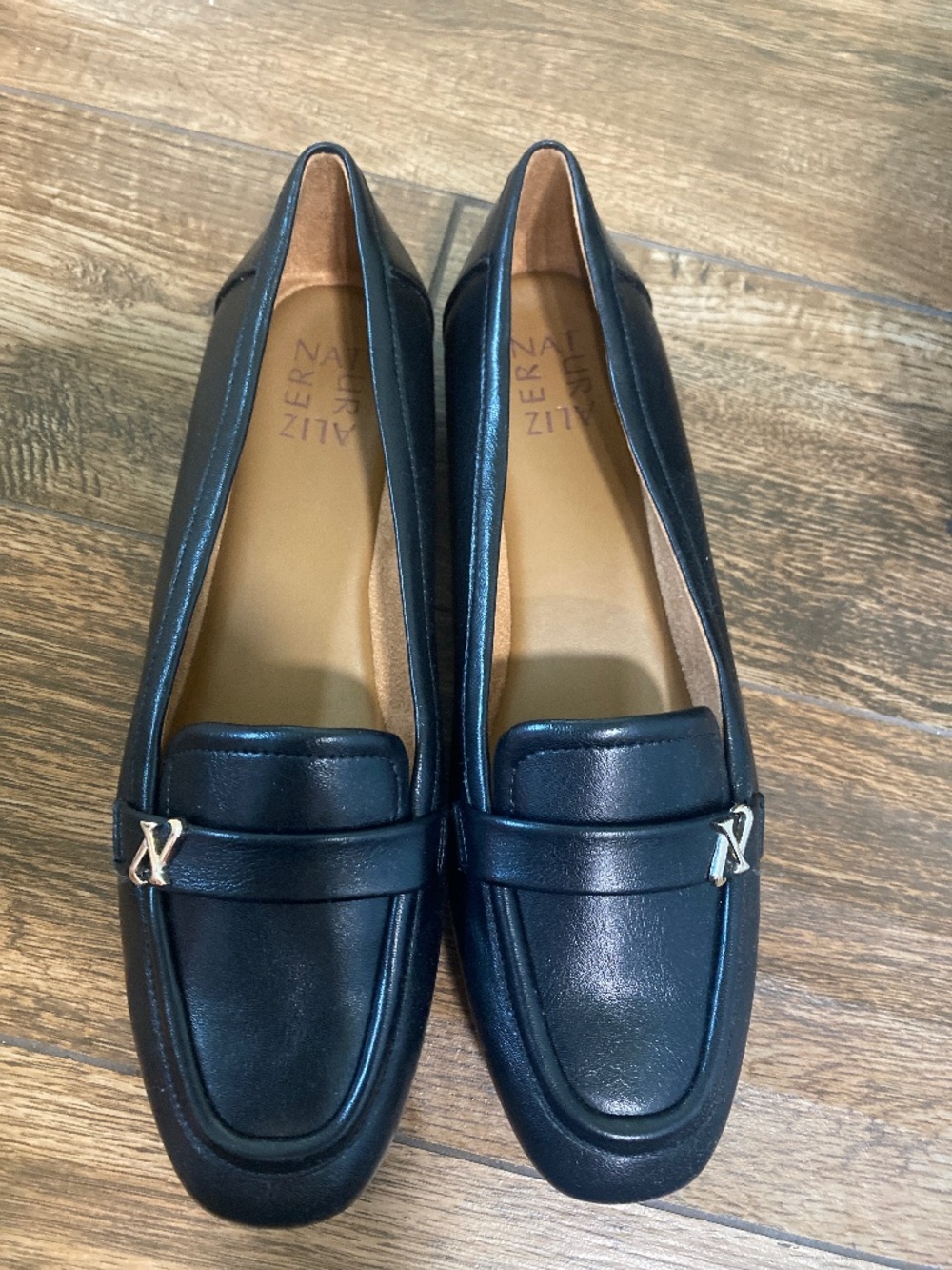 Naturalizer Black Loafers
